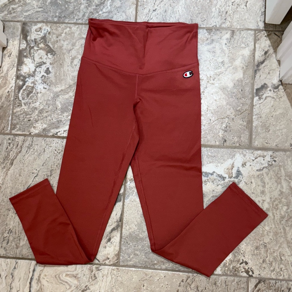NWOT size XS Rust Red High-Waisted Athletic Leggings with Wide Waistband